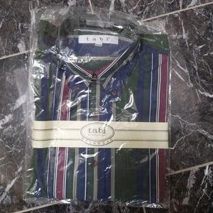 💚 2/$35 NWT Tabi long sleeve dress shirt - green blue red white stripes